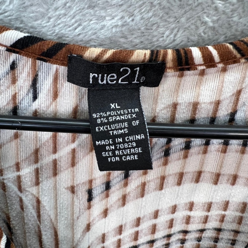 rue21 Womens XL Brown Swirl Lace Up V-Neck Ribbed Short Sleeve 70s Retro Y2K - Picture 4 of 8